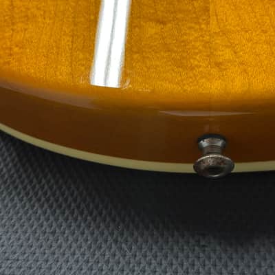 Hamer Custom Shop Newport Pro (2003) - Amber #52665 with Original Hard Case image 20