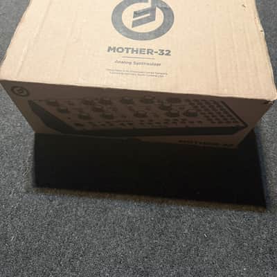 Moog Mother-32 Tabletop / Eurorack Semi-Modular Synthesizer 2015 - Present - Black image 7