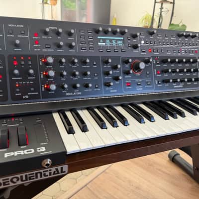 Sequential Pro 3 SE 37-Key 3-Voice Monophonic / Paraphonic Synthesizer 2020 - Present - Black with Wood Sides image 6