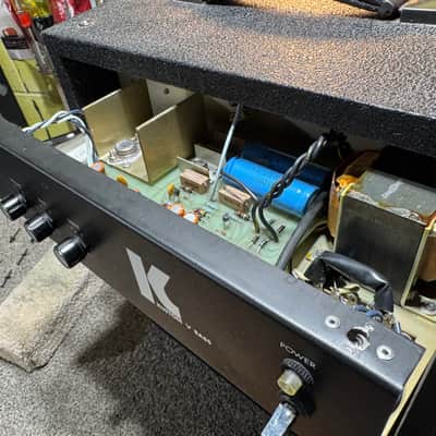 Vintage Kustom V amp bass combo image 13