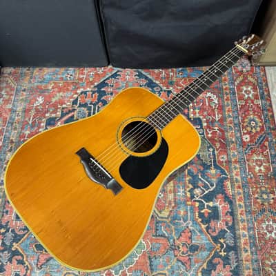 *Video* Yamaki Custom Folk No 125 Dreadnought w/Vintage Hard Shell Case. - 1970's image 4
