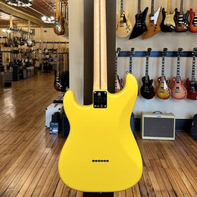 Fender Limited Edition Tom DeLonge Stratocaster - Graffiti Yellow image 10