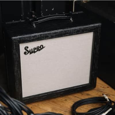 Supro 1612RT Amulet 1 x 10-inch 15-watt Tube Combo Amp image 1