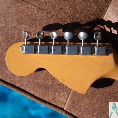 199's Fender MG-69 Mustang Reissue - w Vintage 60's Tone Cap & CTS Pots! - Crafted in Japan - Pro Set Up w Perfect Frets/Action/Intonation! - Tons of Mojo image 4