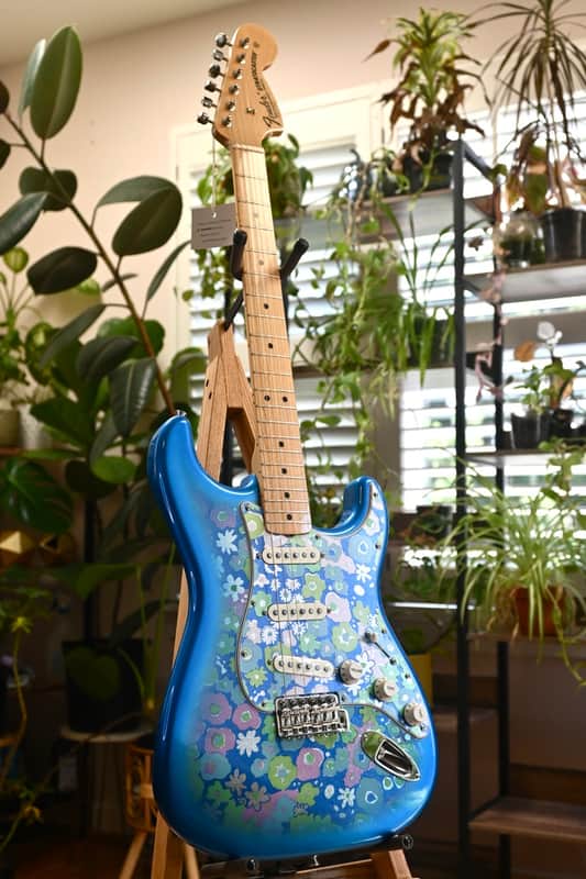 *New in Box* Fender MIJ Stratocaster 2025 - Blue Flower Limited Model Japan image 1