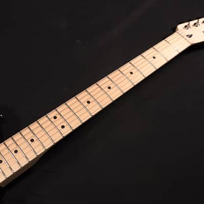 Squier Squier Sonic Telecaster Maple Fingerboard White Pickguard Black 291 image 3