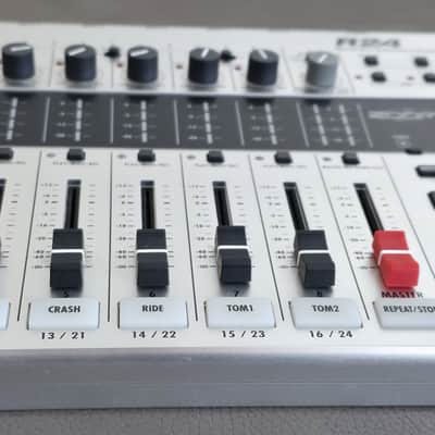 Zoom R24 USB Audio Interface / Digital Multitrack Recorder / Control Surface image 6