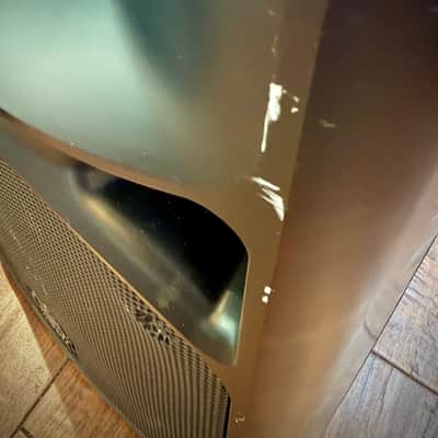 Yamaha StagePas 600i Portable PA System image 6
