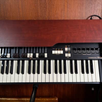 Hammond XK-3c 61-Key Modeling Organ New internal battery image 3