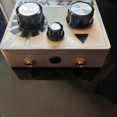 Death By Audio Fuzz War 2019 - Blacked Out image 2
