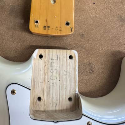 2004 Fender '57 Reissue Stratocaster ST80-SPL White Burst image 22