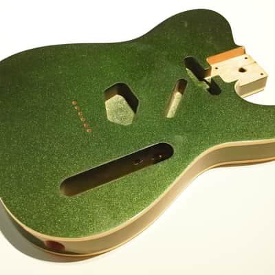 Maverick Double bound Sherwood Green tele body image 5