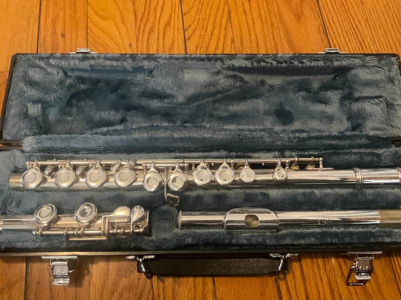 Gemeinhardt 2SP - Silverplated Flute Clean, New Pads image 1