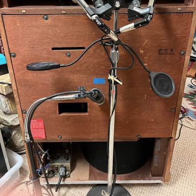 Hammond B-2/3 organ mahogany and Leslie 147 speaker image 9