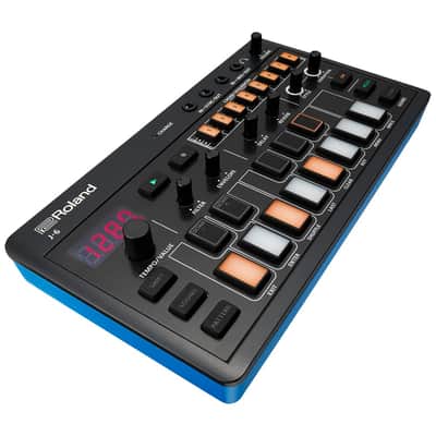 Roland AIRA Compact J-6 Chord Synthesizer image 3