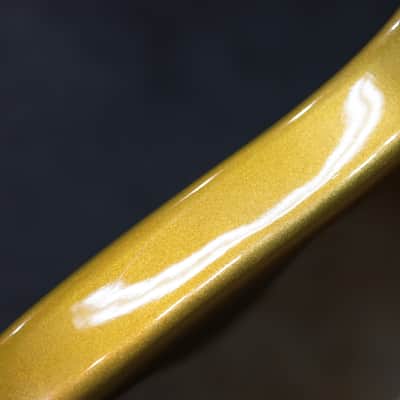 Eastwood Guitars Stormbird Gold Solid Basswood Body El. Guitar w/Bag #1301087 image 17