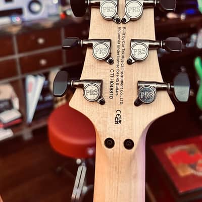 ‘25 PRS | SE | Chleo | Herman Li Signature | Mantis Burst | Jade Amulet Truss Rod Cover | MINT! image 10