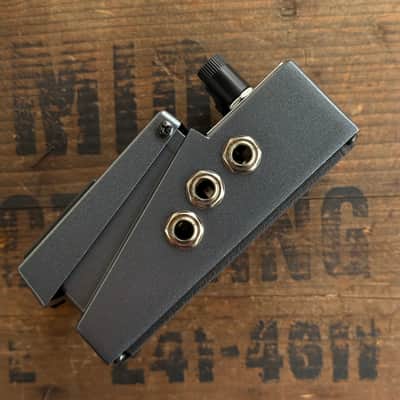 Boss IR-2 Amp & Cabinet Pedal (Open Box) image 6