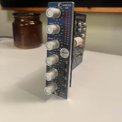 Elysia mpressor 500 Mono 500 Series Compressor Module 2010s - Blue image 2