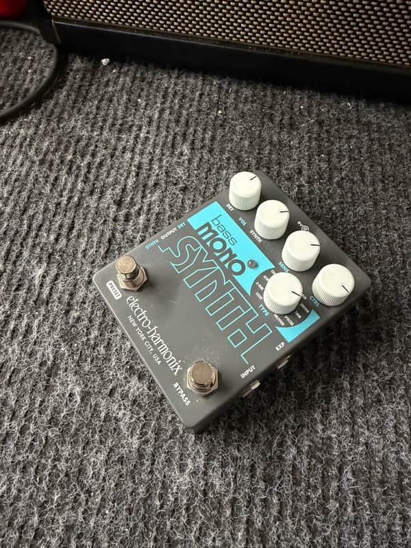 Electro-Harmonix Bass Mono Synth 2019 - Present - Gray image 1