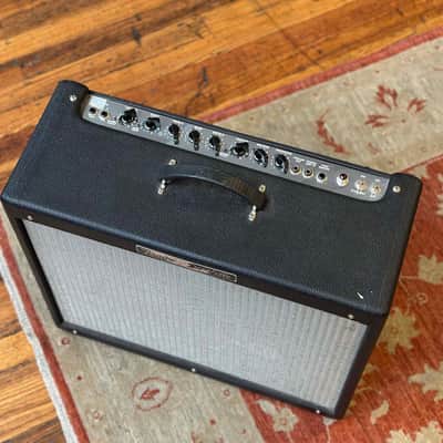 Fender Hot Rod DeVille 212 60 Watt 2x12" Guitar Amplifier w/Spring Reverb image 2
