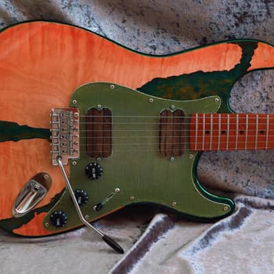 GB Liuteria Traditional Strato orange maple and green resin image 9