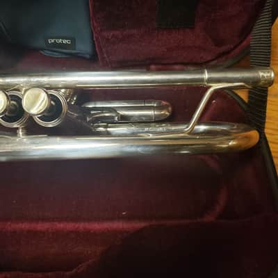 Yamaha Xeno 8335GS Silver Trumpet W/ Gold Brass Bell--Serviced, Nice! image 2