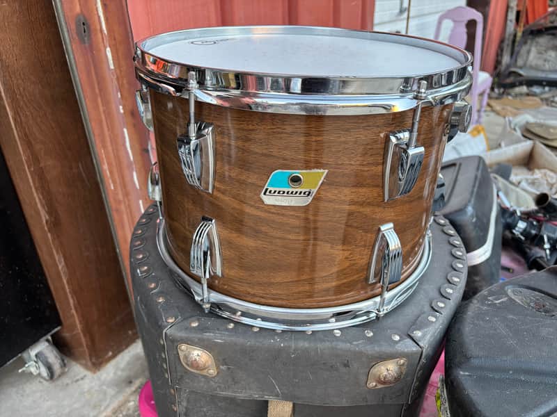 Ludwig Walnut cortex 9 x 13 Drum. image 1