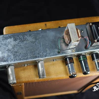ALL ORIGINAL! 1960 Fender Vibrolux Tweed image 11