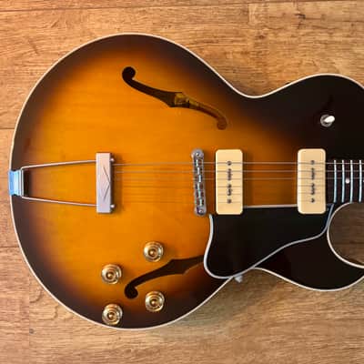 1998 Gibson Nashville ES-135 P90 Vintage Sunburst image 2