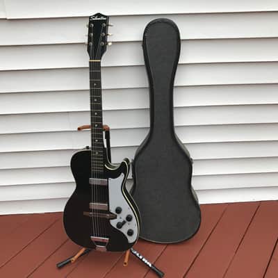 1962 Silvertone 1420 / Harmony H46 Stratotone Hollowbody Electric Guitar & OHSC image 2