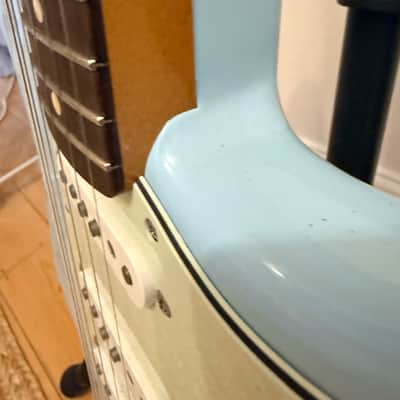 Fender Limited Edition Vintera II Road Worn '60s Stratocaster 2025 Sonic Blue image 6