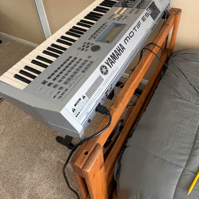 Yamaha Motif ES 6 Production Synthesizer 2000s - Gray image 2
