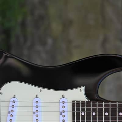 Ibanez AZ2203N Prestige BK - Black image 4