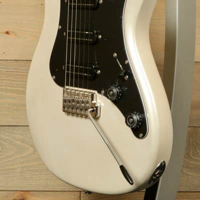 PRS SE NF3 - White Pearl image 6