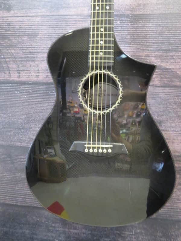 Composite Acoustics GX Performer image 1