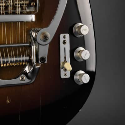1966 Vox V223 Mark XII 'Teardrop' Sunburst image 9