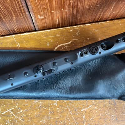 Yamaha WX5 Wind MIDI Controller w/ bag, connect cable image 7