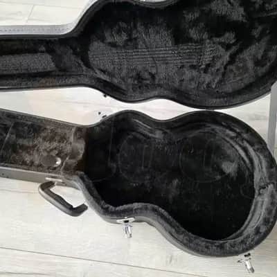 Gretsch G2622T Streamliner Guitar Case image 3