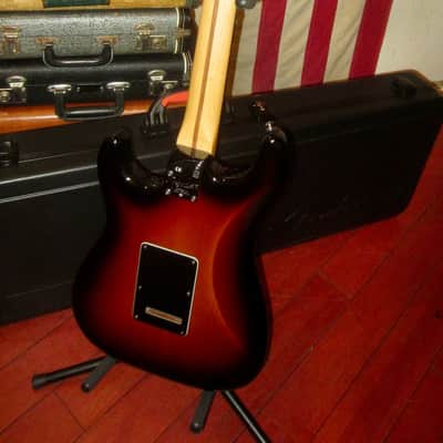 2013 Fender American Deluxe Stratocaster HSH Sunburst image 5