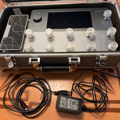 Neural DSP Quad Cortex — Complete Rig Bundle (Cortex + Expression Pedal + Pedalboard/Case) image 3