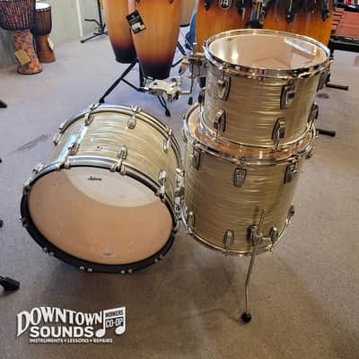 Ludwig Classic Maple Fab 3-Piece Shell Pack - Olive Oyster, 22", 16", 13" image 4