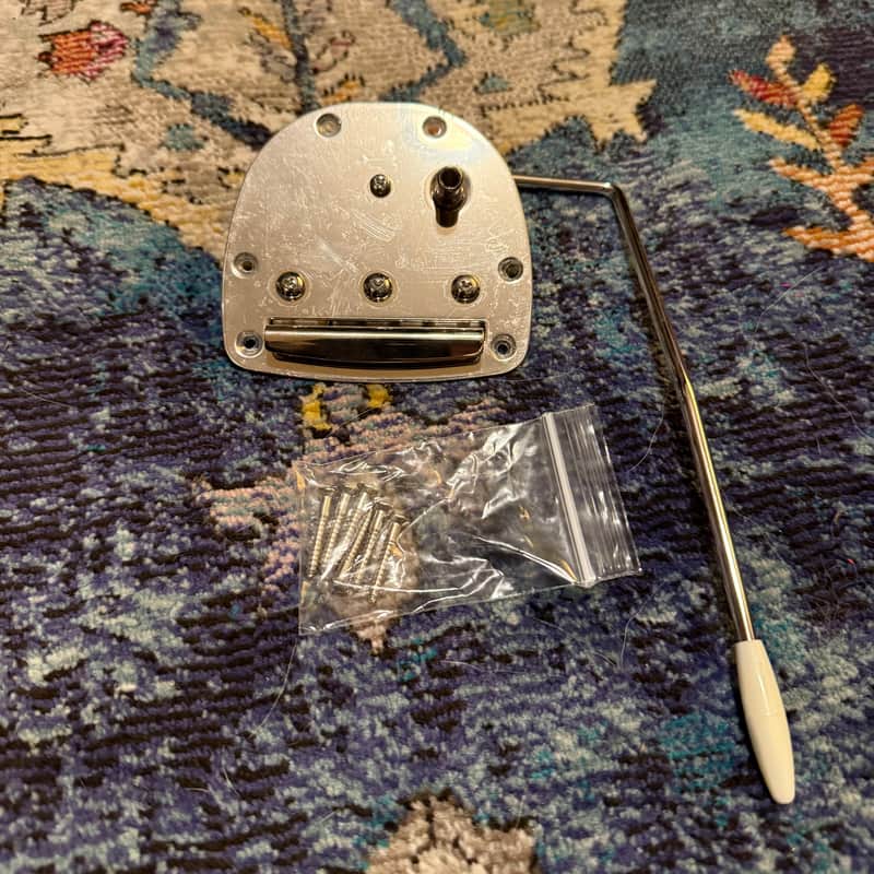 Squier jaguar / jazzmaster tremolo tailpiece classic vibe  - Stainless image 1