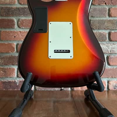 Fender American Deluxe *Strat Plus* 2013 Maple Fretboard - Mystic 3-Color Sunburst image 6
