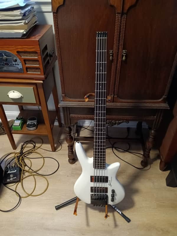 Steinberger Spirit 5 String Bass White image 1