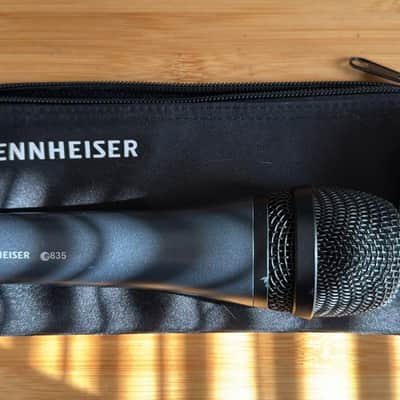 Sennheiser e835 Handheld Cardioid Dynamic Vocal Microphone 1998 - Present - Dark Grey