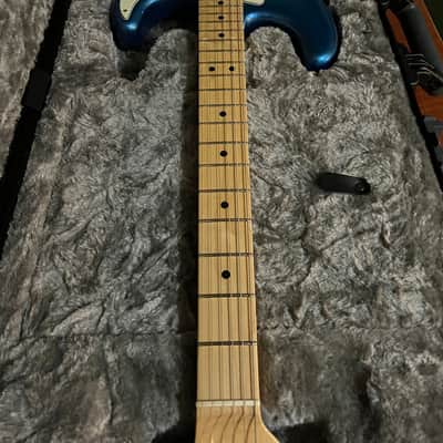 Fender 2018 SkyBurst Metallic American Elite Stratocaster image 6