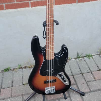 Fender Player Series Jazz Bass Guitar - Sunburst image 1