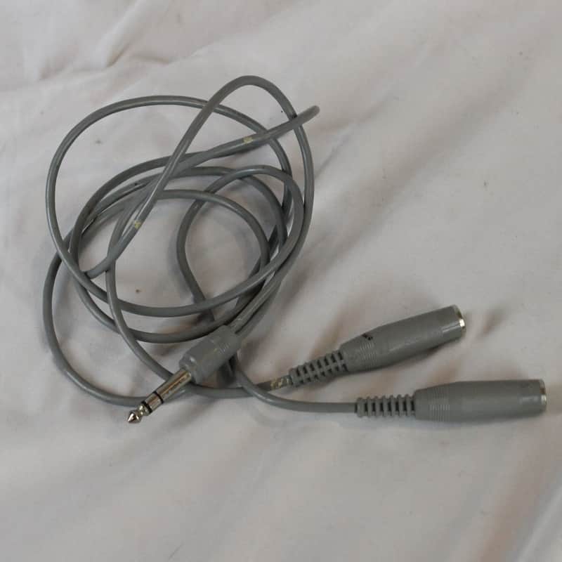 OTK Instrument Dual Y Cable Stereo 1/4" Male to Two 1/4" Female image 1