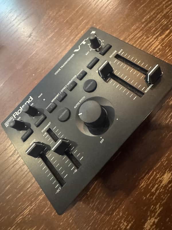 Roland VT-4 Voice Transformer 2018 - Present - Black | Reverb